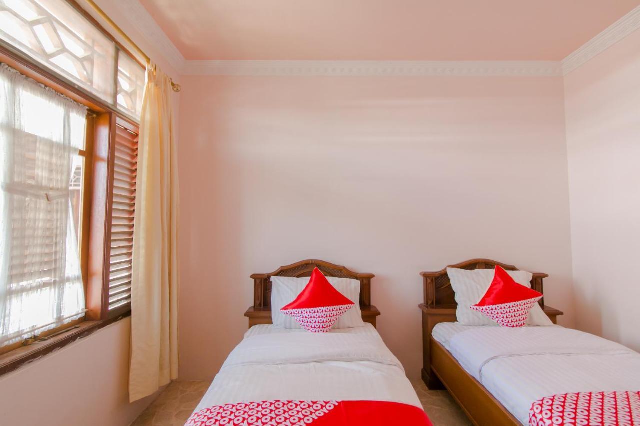 Oyo 2858 Vafa Guesthouse Cianjur Exteriér fotografie