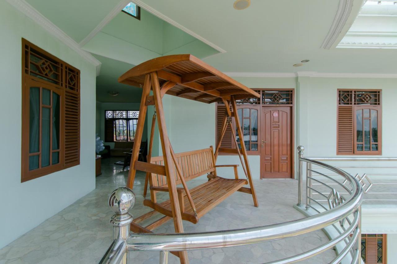 Oyo 2858 Vafa Guesthouse Cianjur Exteriér fotografie